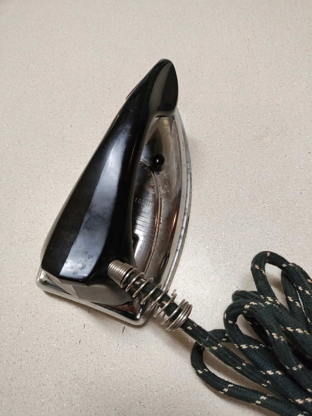 Vintage General Electric Streamlined Chrome Clothes Iron with Fabric Cord